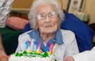 Besse Cooper 1896-2012: Die älteste Frau der Welt stirbt.